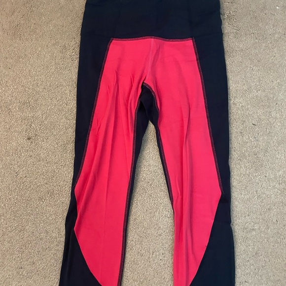Athleta Colorblock Salutation Navy and Pink Legging - Picture 4 of 6